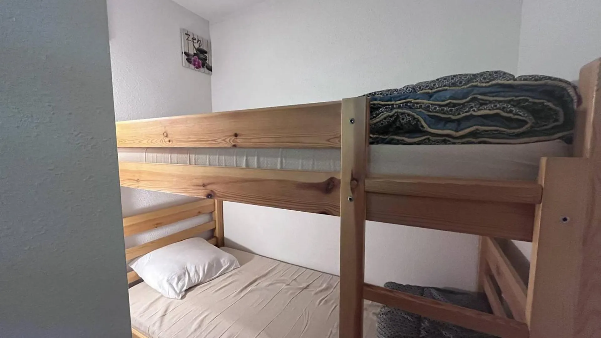 Apartment Appartement Avec Terrasse Et Parking, 2 Chambres, Au Coeur Des Montagnes - Fr-1-812-90 Cauterets